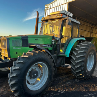 DEUTZ AGCO ALLIS 6.125 D.T. AÑO 2004, CON CABIMETAL CON A.A. ELECTRICO. MOTOR REFRIGERADO A AIRE. RODADO 23.1.30 MUY BUENAS Y DELANTERAS SEMINUEVAS. 