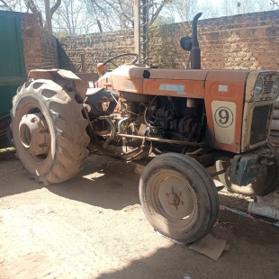 FIAT 400 E, CON MOTOR REPARADO, TOMA DE FUERZA Y LEVANTE HIDRAULICO. 