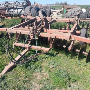 2 DISCOS DOBLE ACCIO DE 40 PLATOS MARCA CRUCIANELLI Y MORO. 