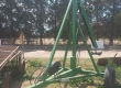 2 GRUAS PARA BOLSONES UNA MARCA DANCAR DE 2 TT CON CILINDRO TELESCOPICO, LA OTRA DE 1,5 TT. 